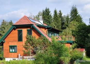 Sanierung-altes-Blockhaus